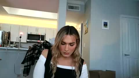 tsprinces online show from December 2, 8:01 pm