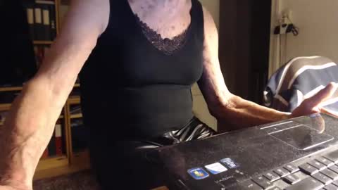 FINN but call me NANNA online show from February 28, 12:32 am