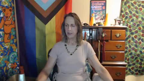 twocumkerry online show from July 2, 10:31 am