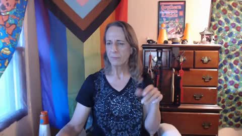 twocumkerry online show from July 12, 11:47 am