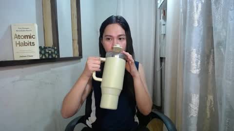 Erika online show from March 12, 1:51 pm