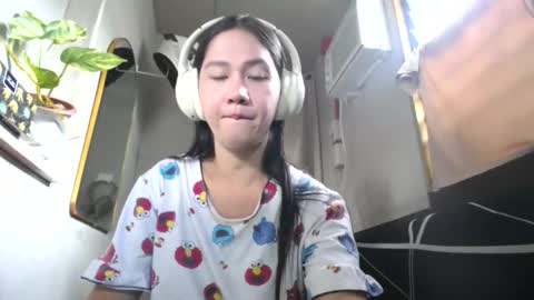 Erika online show from June 3, 1:40 am