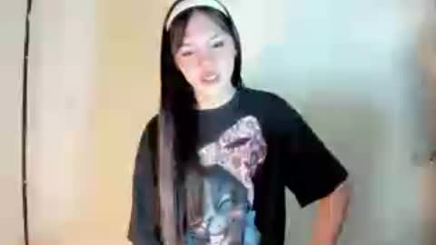 Rona Ella online show from July 10, 1:43 am