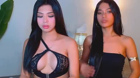 urwildest_margaret online show from April 8, 11:11 am