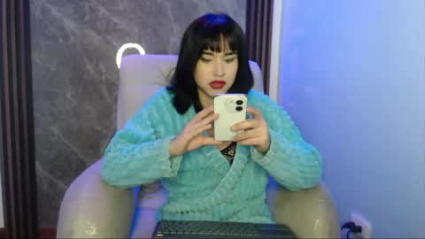 vale_queeny online show from June 4, 2:36 am