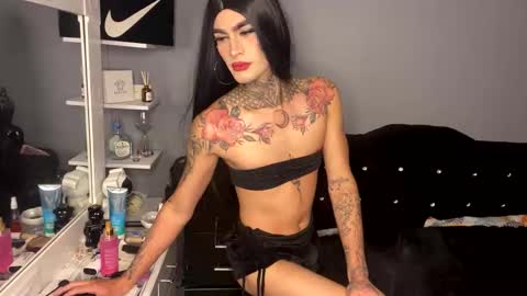 Valen online show from February 7, 8:04 pm