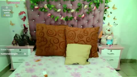 Snapshot of valeriatsx chatting on February 12, 1:30 am La valerie26 online show from February 12, 1:30 am