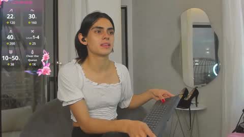 VENUS online show from March 6, 12:05 pm