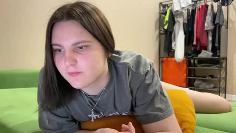 Karina followed me bb online show from March 1, 10:10 pm