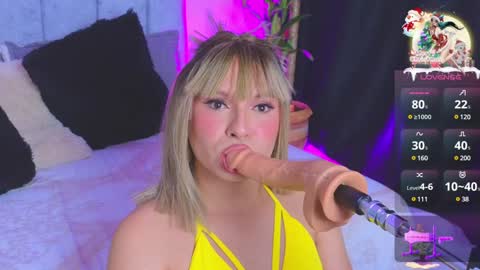 Snapshot of vicky_hot_x chatting on December 21, 11:56 pm online show from December 21, 11:56 pm