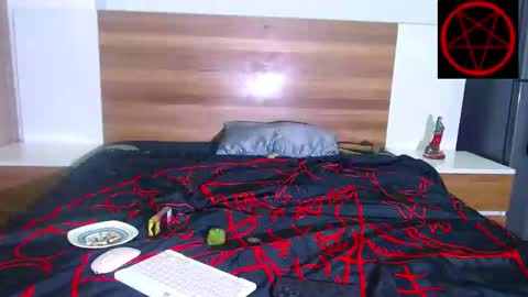 Victoria Vampire online show from January 8, 12:49 am