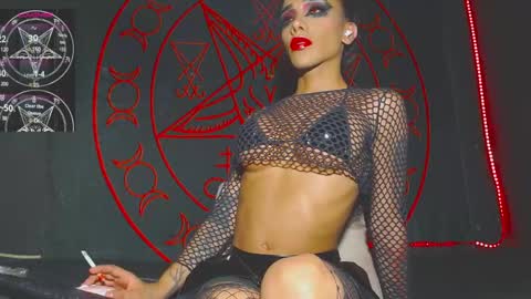 Victoria Vampire online show from February 22, 2:08 pm