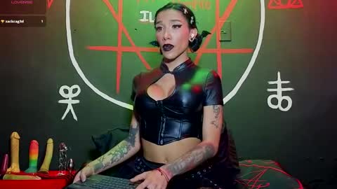 Victoria Vampire online show from September 19, 3:34 am