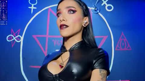 Victoria Vampire online show from October 10, 3:29 am