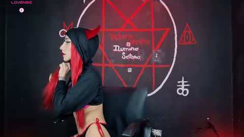 Victoria Vampire online show from July 18, 6:42 am