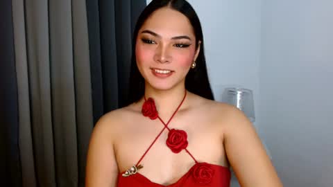 Snapshot of violetasha chatting on February 4, 11:38 pm violet online show from February 4, 11:38 pm