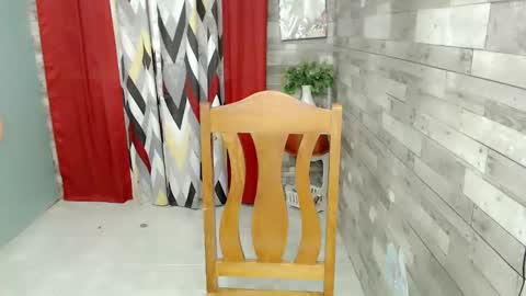 kim online show from December 21, 5:29 pm