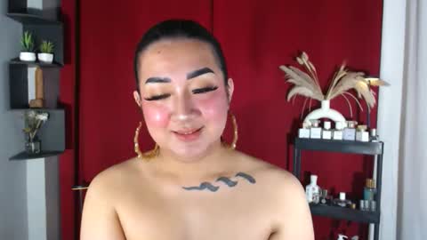 Snapshot of xasianempressx chatting on September 17, 8:47 pm Nira   NOT INTO CHEAP GUYS  online show from September 17, 8:47 pm