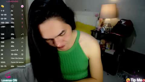 xasiantrnaslover online show from December 14, 1:44 am