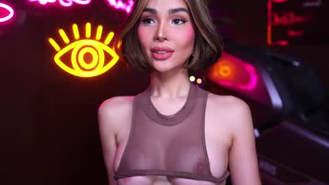 Snapshot of xforyoureyesonlyx chatting on February 26, 1:00 am Anne online show from February 26, 1:00 am