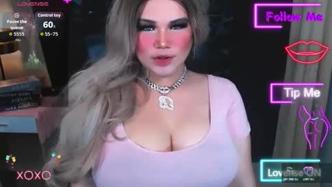 xHUGECOCKTILLCUMX online show from November 5, 8:03 am