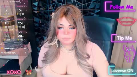 xHUGECOCKTILLCUMX online show from December 2, 9:45 am