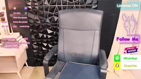 xHUGECOCKTILLCUMX online show from January 31, 7:45 pm