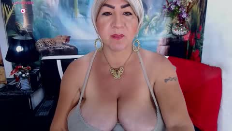 XIOMY   give LIKE on my page online show from February 23, 2:53 pm