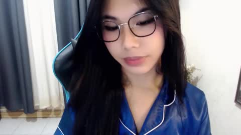 aira online show from January 7, 11:03 pm