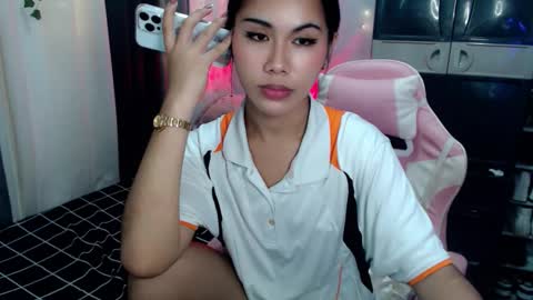 aira online show from October 5, 1:00 pm