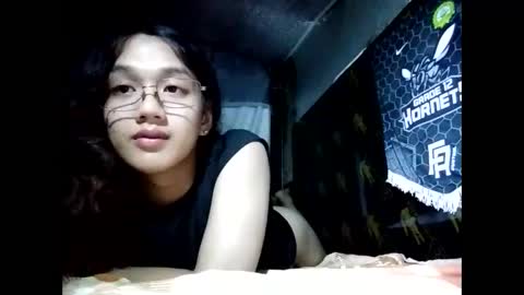 Snapshot of xxgoddessofsatisfactionxx chatting on February 9, 8:45 pm Sophie online show from February 9, 8:45 pm