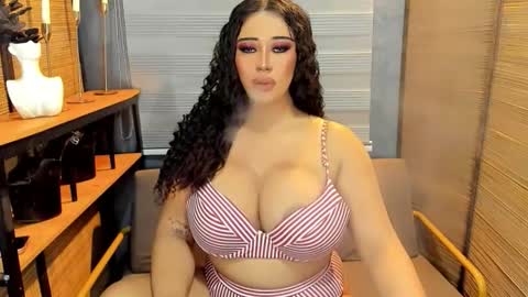 xxtastefullayeshaxx online show from September 30, 11:32 am