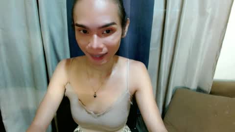 Your Princess Yums online show from July 7, 10:14 pm