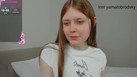 yamatobrodsky1 online show from October 1, 6:47 am