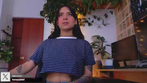 Snapshot of yeriawaddell_ chatting on October 22, 8:45 pm yeriawaddell online show from October 22, 8:45 pm