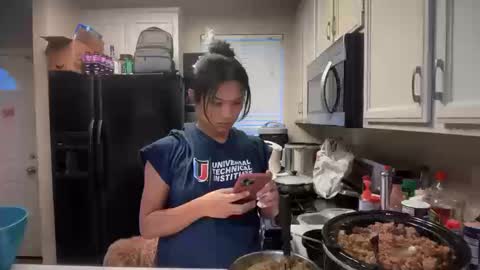 Snapshot of ynaong chatting on October 13, 3:45 pm Palmela Handerson online show from October 13, 3:45 pm