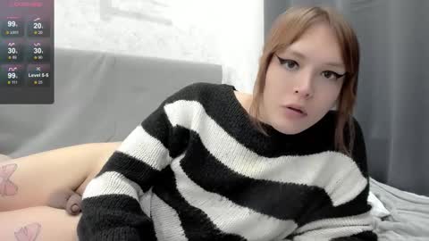 yomoyoo online show from December 1, 8:00 pm