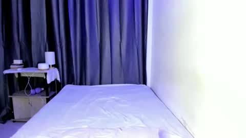 yona online show from February 20, 9:39 pm