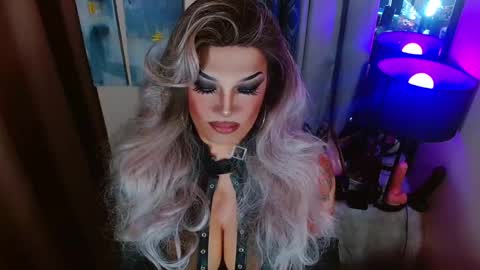 QUEEN MADISON  online show from May 23, 6:04 pm
