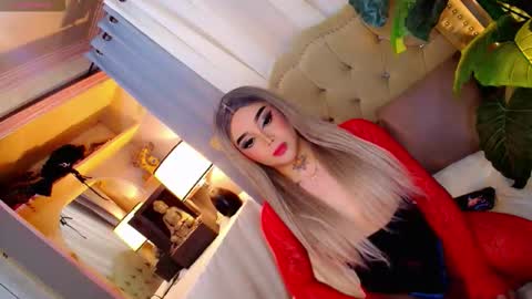 kim online show from October 16, 6:25 am