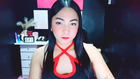 lyla online show from January 13, 2:36 pm