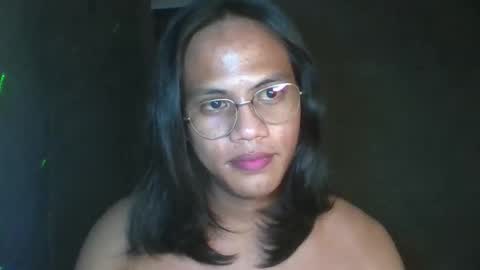 Snapshot of yourguy_jom chatting on September 19, 10:48 pm yourguy_jom online show from September 19, 10:48 pm