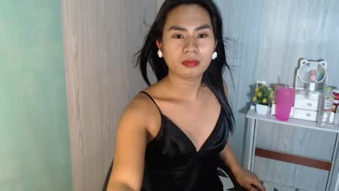 Snapshot of yourhottie_winxxx chatting on October 14, 3:18 am Mauie online show from October 14, 3:18 am