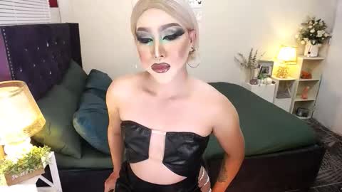 --               online show from September 18, 2:22 pm