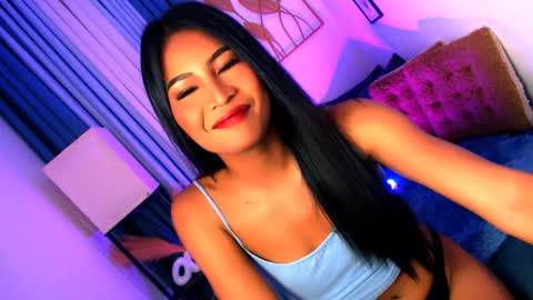 yourprettybella_ts online show from April 6, 3:12 pm