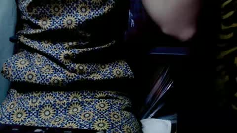 Snapshot of yourqueenofsuck chatting on February 26, 10:48 am sweet katelyn online show from February 26, 10:48 am