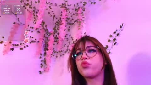 Yuri Stars online show from February 4, 7:02 am