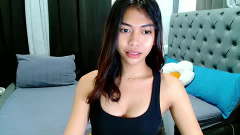 Zo online show from March 11, 7:58 pm