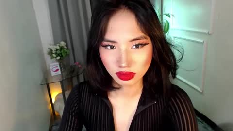 Snapshot of zelainalovetocum chatting on January 30, 1:22 am zelainalovetocum online show from January 30, 1:22 am