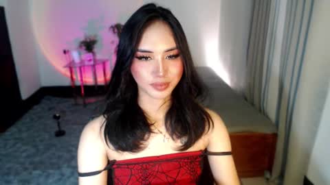 Snapshot of zelainalovetocum chatting on October 6, 5:29 am zelainalovetocum online show from October 6, 5:29 am